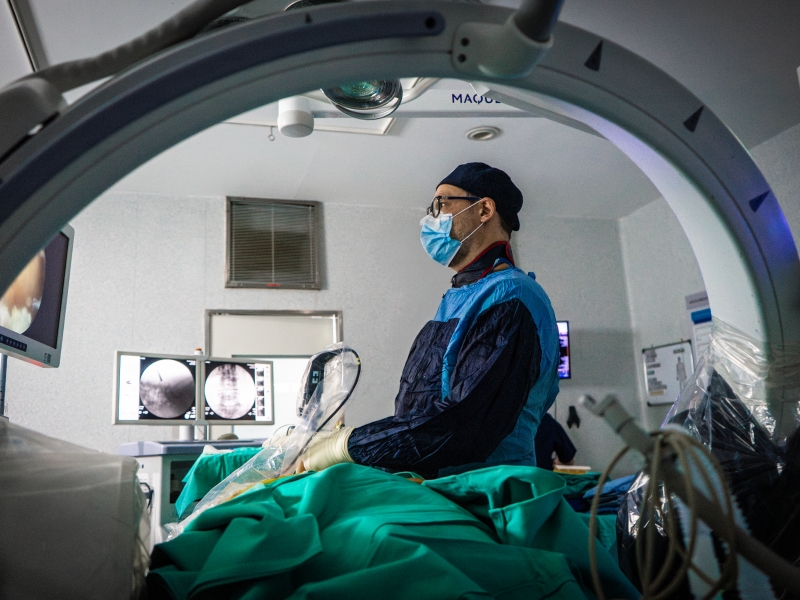 Cirugía endoscópica de columna: innovación y recuperación rápida - Hospital Privado Cordoba