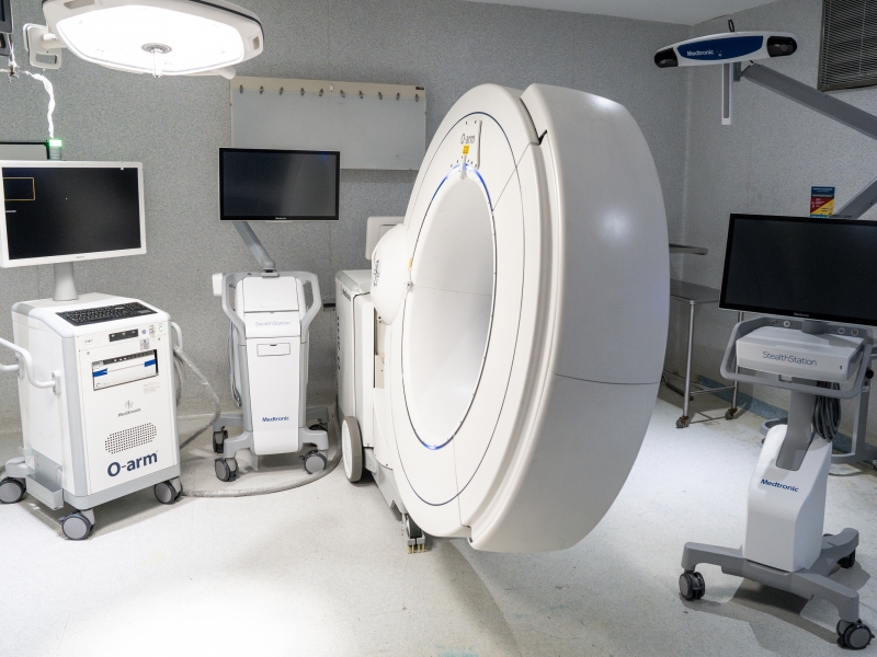 Nos convertimos en la primera institución en incorporar un scanner móvil intraoperatorio O-arm™ en la provincia  - Hospital Privado Cordoba